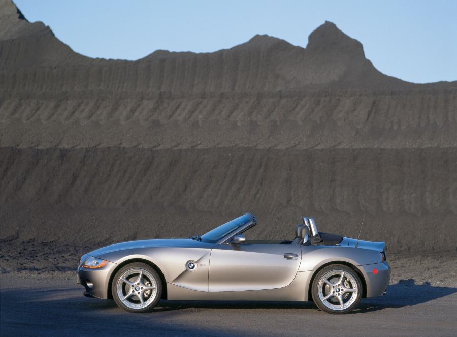  BMW Z4 3.0i Roadster (E85) 2002 года  (фото 16 из 28)